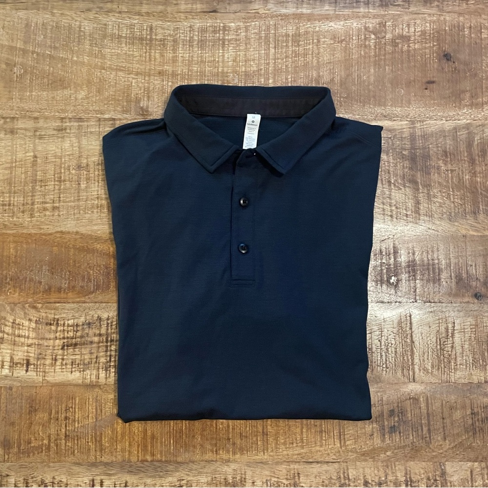 Lululemon Evolution Short Sleeve Polo